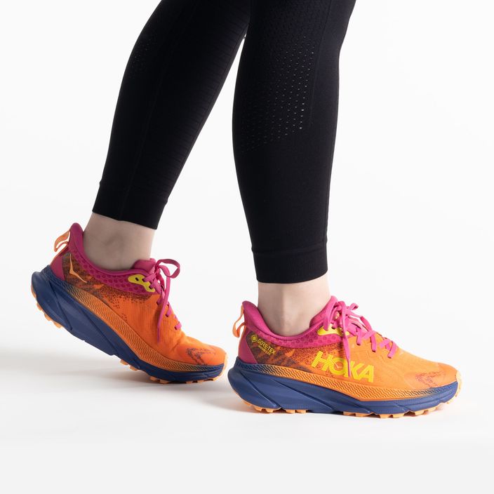 Кросівки для бігу жіночі HOKA Challenger ATR 7 GTX помаранчево-рожеві 1134502-VOPY 2