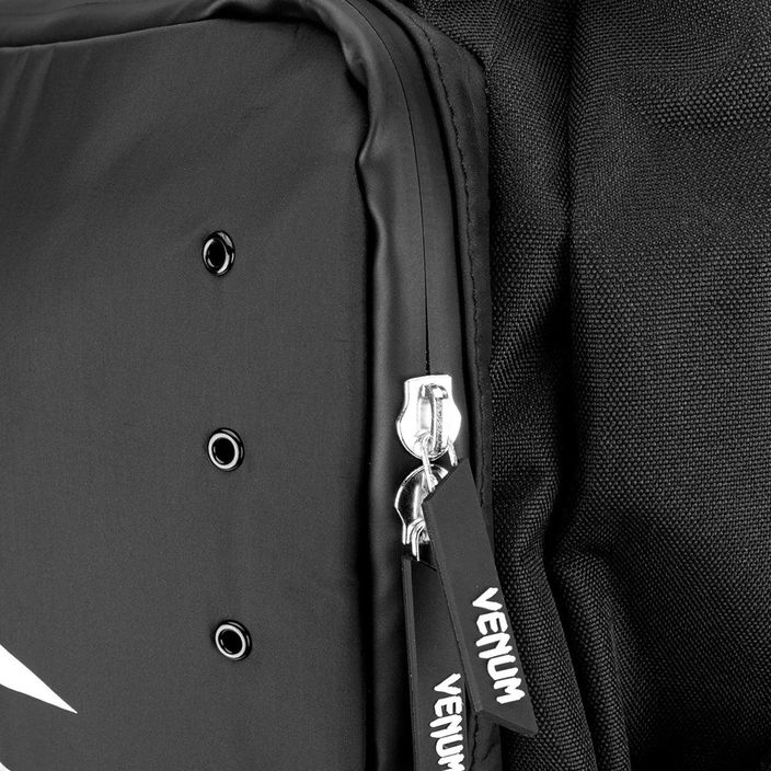 Рюкзак тренувальний Venum Challenger Xtrem Evo чорно-білий 03831-108 8