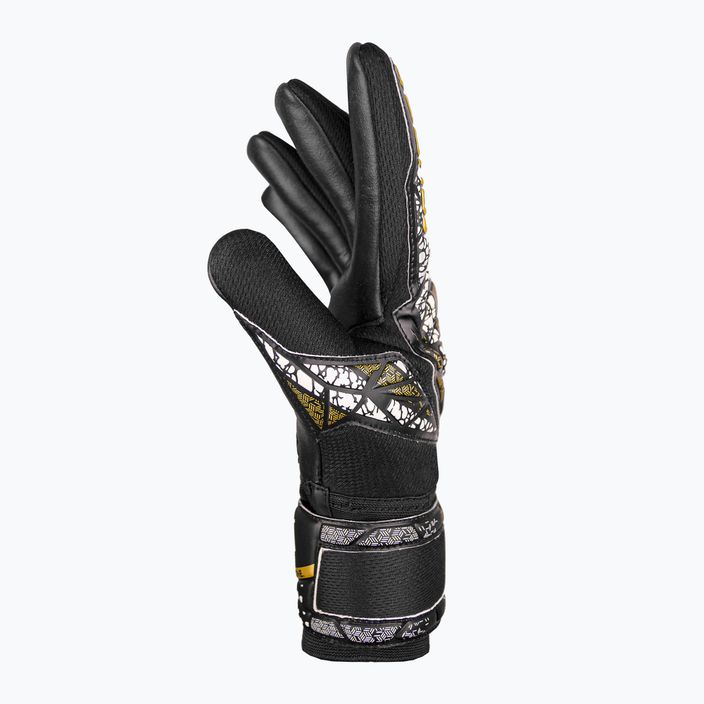 Воротарські рукавиці Reusch Attrakt Silver NC Finger Support чорний/золотий/білий/чорний 4