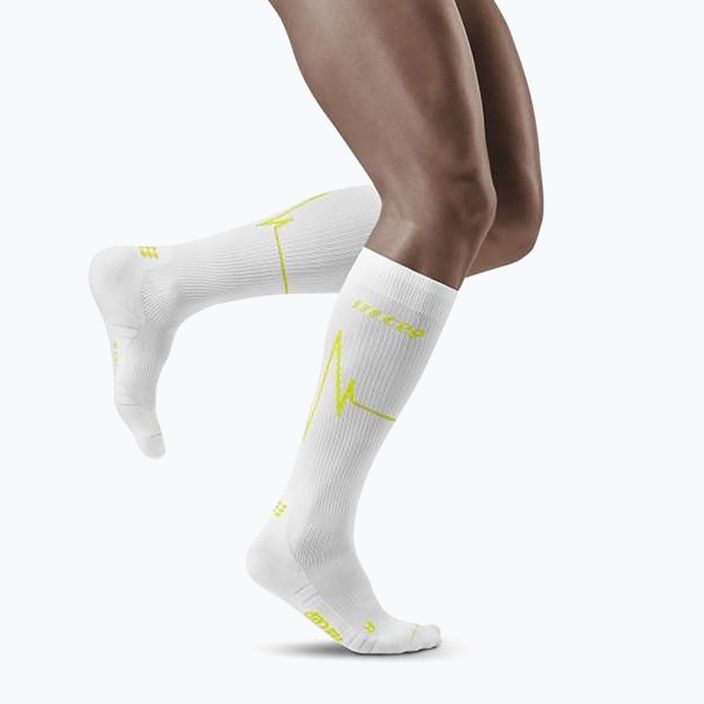 Компресійні шкарпетки для бігу чоловічі CEP Heartbeat білі WP30PC2 4