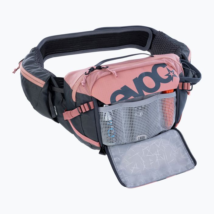 Сумка велосипедна EVOC Hip Pack Pro 3 л z bukłakiem 1.5 л dusty pink/carbon grey 9