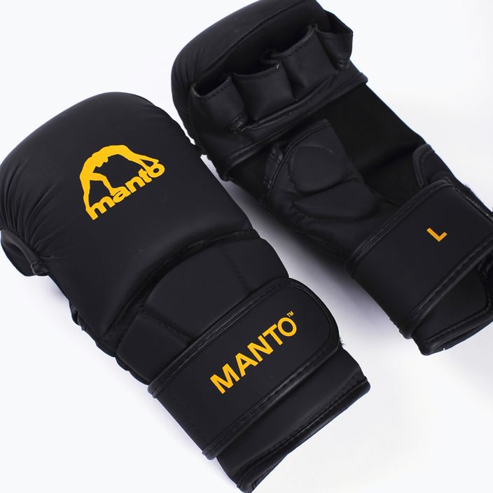 MANTO Essential чорні рукавички для ММА 2