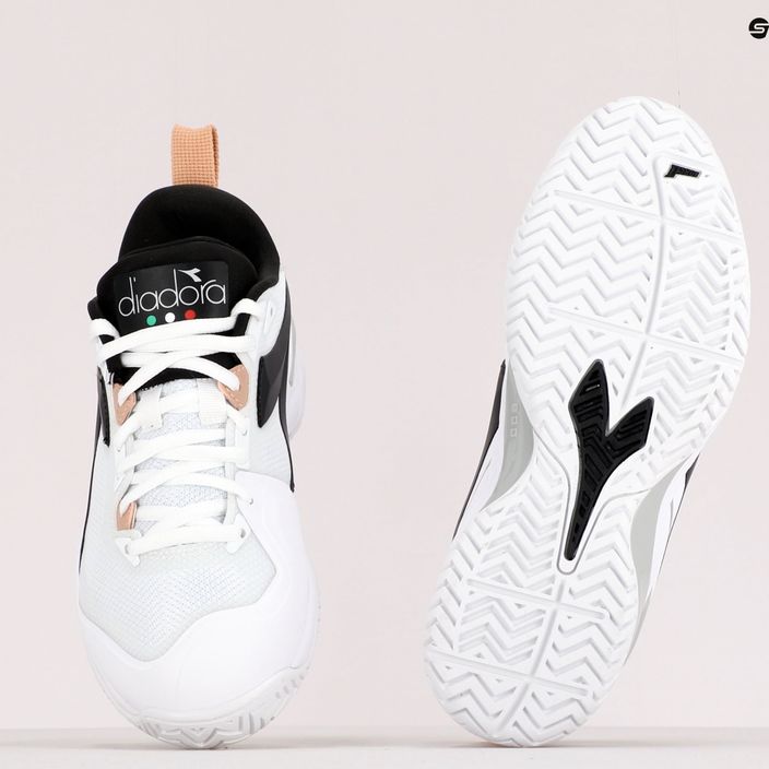 Кросівки для тенісу жіночі Diadora Speed Blushield 5 AG біло-чорні DD-101.176941 9