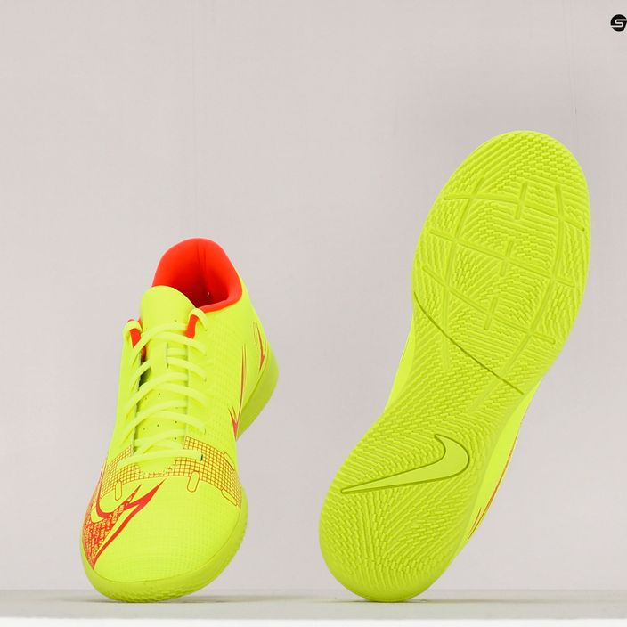 Футбольні бутси чоловічі Nike Vapor 14 Club IC жовті CV0980-760 10
