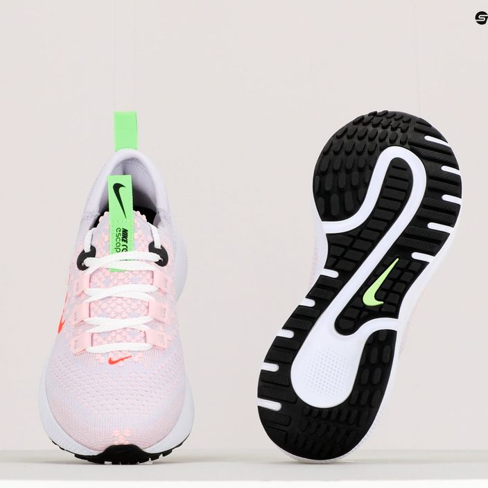 Кросівки тренувальні жіночі Nike Escape Run Flyknit рожеві DC4269-500 9
