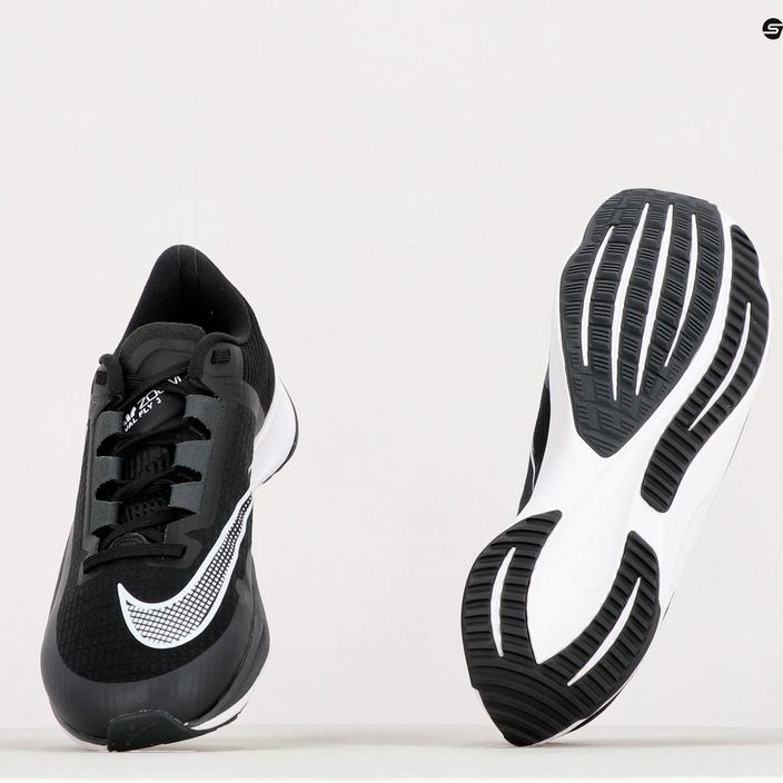 Кросівки для бігу чоловічі Nike Air Zoom Rival Fly 3 чорні CT2405-001 12
