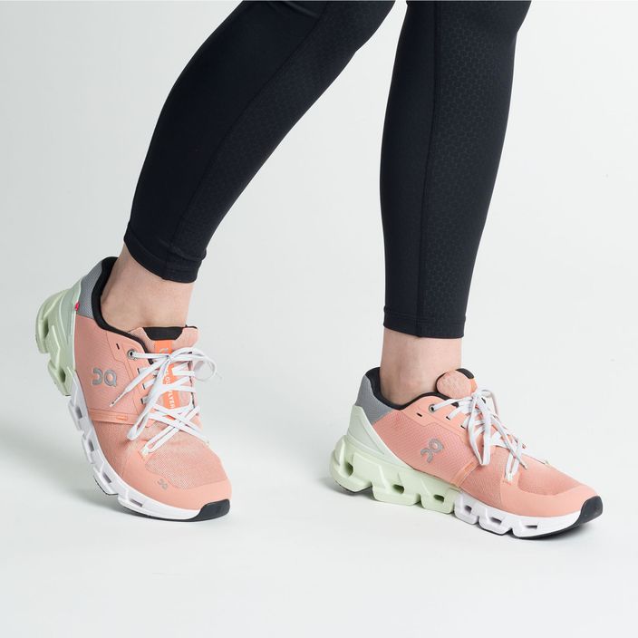 Кросівки для бігу жіночі On Cloudflyer 4 помаранчеві 7198669 2