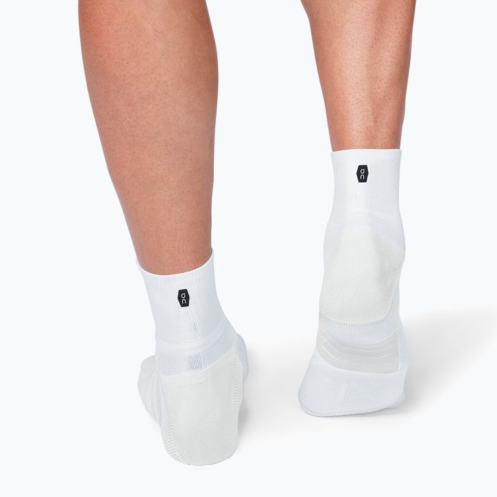 Шкарпетки для бігу чоловічі On Running Performance Mid white/ivory 4