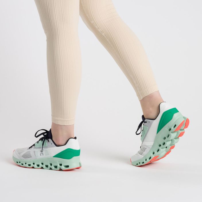 Кросівки для бігу жіночі On Cloudstratus білі 3998245 3