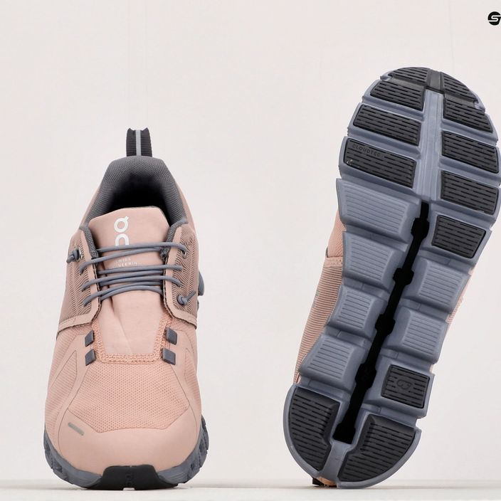 Кросівки для бігу жіночі On Cloud 5 Waterproof рожеві 5998527 12