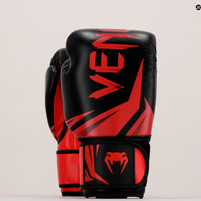Рукавиці боксерські Venum Challenger 3.0 червоно-чорні 03525-100 7