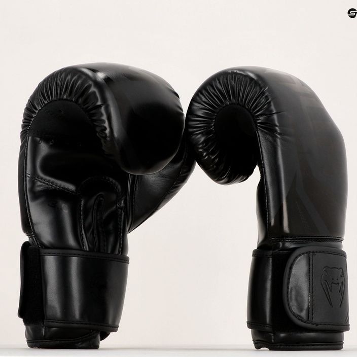 Рукавиці боксерські чоловічі Venum Challenger 3.0 чорні VENUM-03525 13