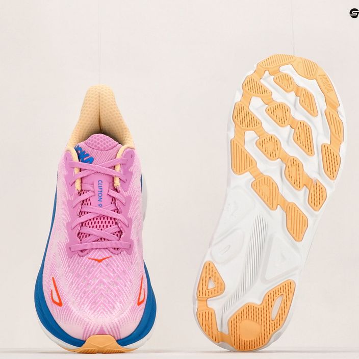 Кросівки для бігу жіночі HOKA Clifton 9 рожеві 1127896-CSLC 12