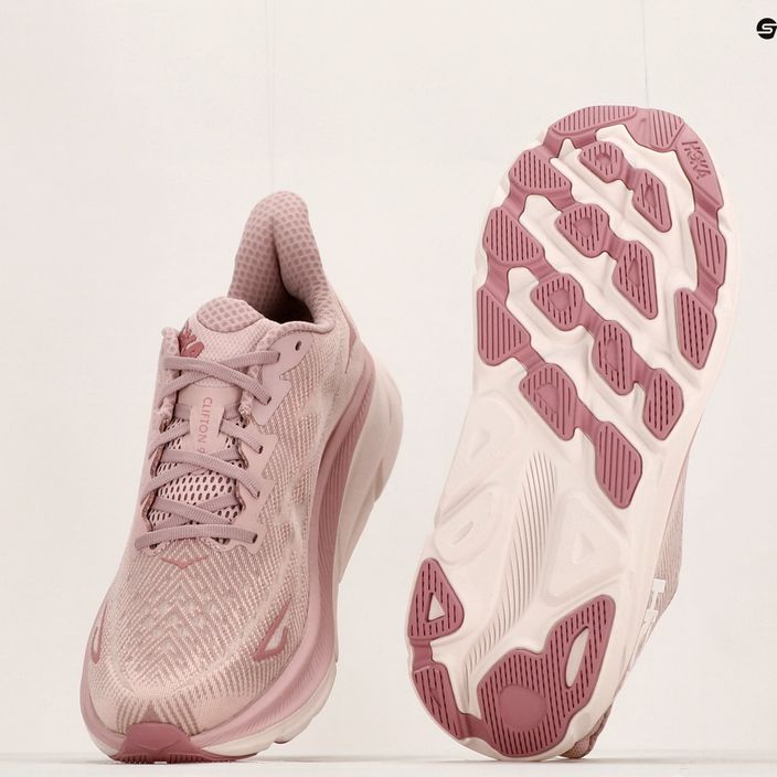 Кросівки для бігу жіночі HOKA Clifton 9 рожеві 1127896-PMPW 12