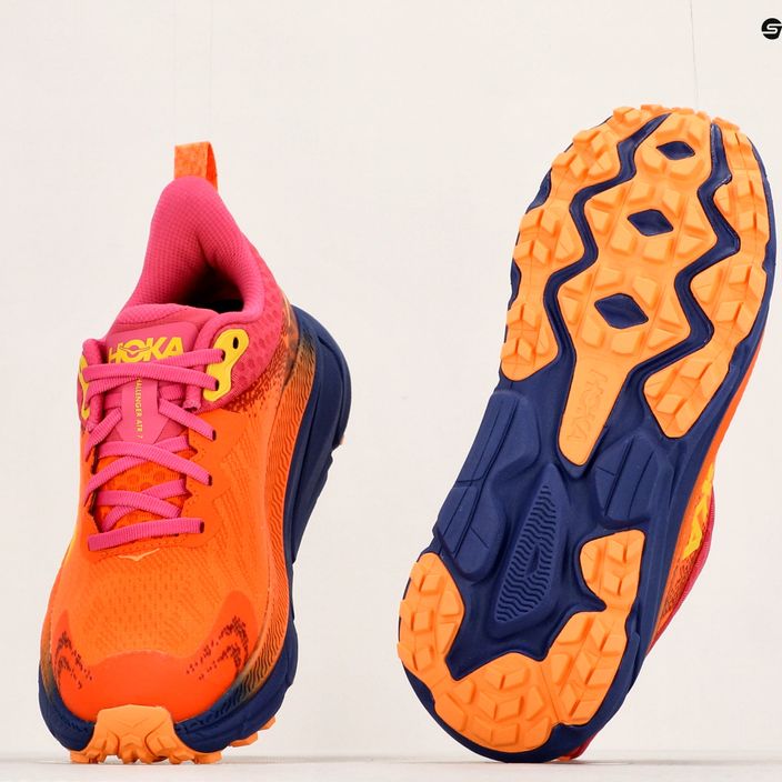 Кросівки для бігу жіночі HOKA Challenger ATR 7 GTX помаранчево-рожеві 1134502-VOPY 14