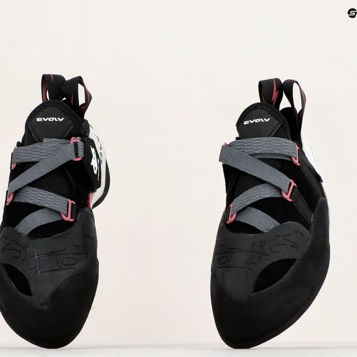 Взуття скелелазне Evolv Shaman Pro LV black/beet red 17