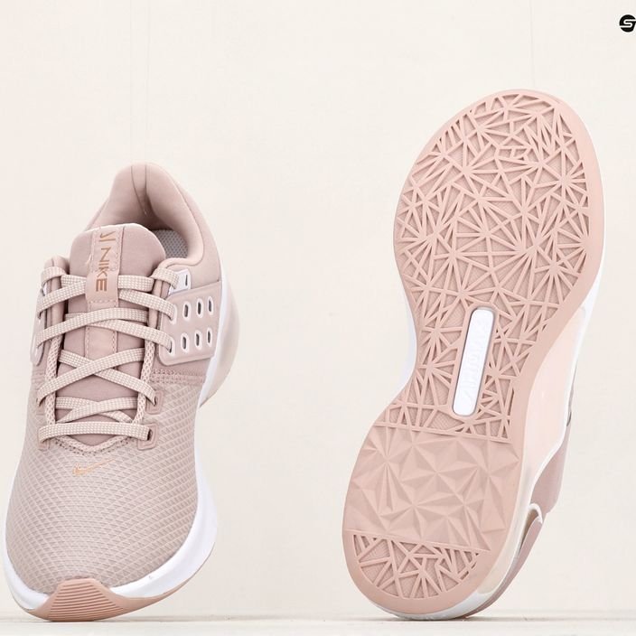 Кросівки тренувальні жіноче Nike Air Max Bella TR 4 рожеві CW3398-600 10