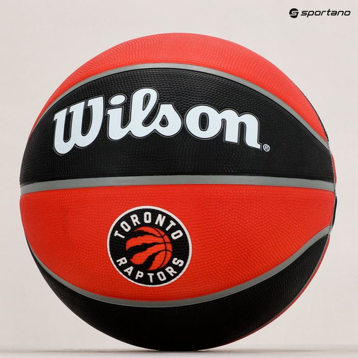 М'яч баскетбольний  Wilson NBA Team Tribute Toronto Raptors WTB1300XBTOR розмір 7 6