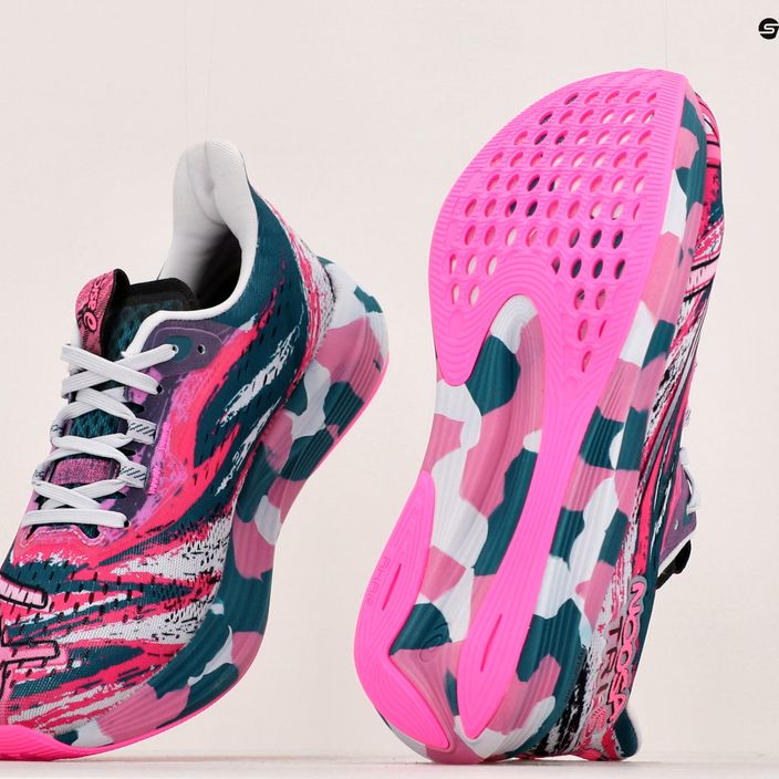 Жіночі бігові кросівки ASICS Noosa Tri 15 спокійний бірюзовий/гарячо-рожевий 18