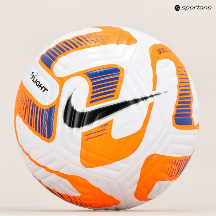 Футбольний м'яч Nike Flight DN3595-100 Розмір 5 6