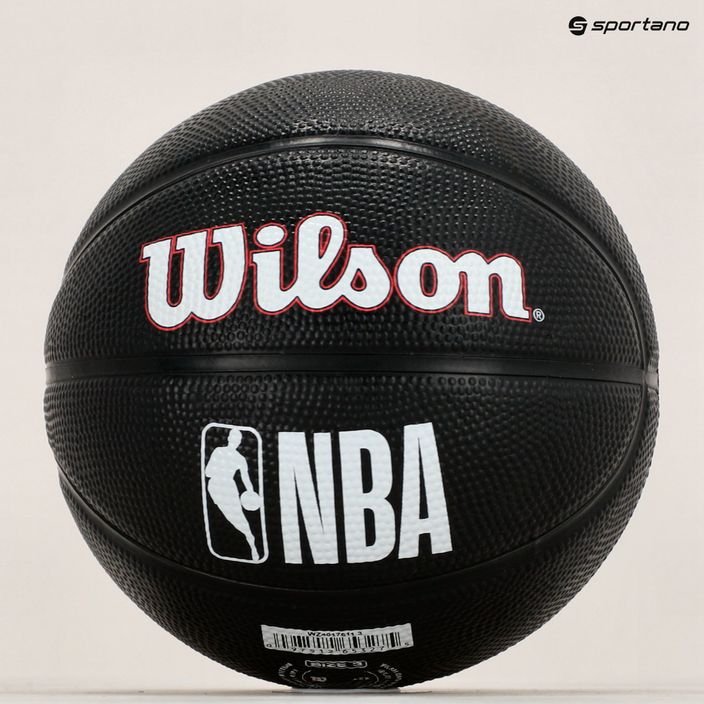 Баскетбольний м'яч Wilson NBA Team Tribute Mini Philadelphia 76Ers WZ4017611XB3 Розмір 3 6