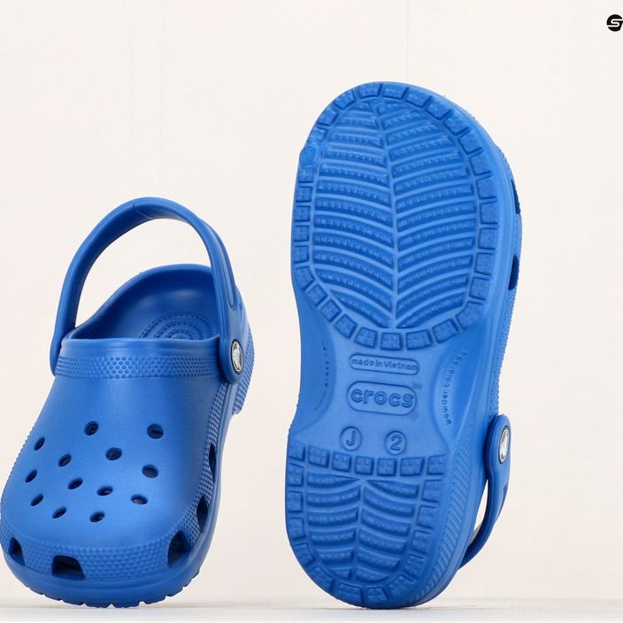 Crocs Classic Clog Kids сині шльопанці на болтах 13