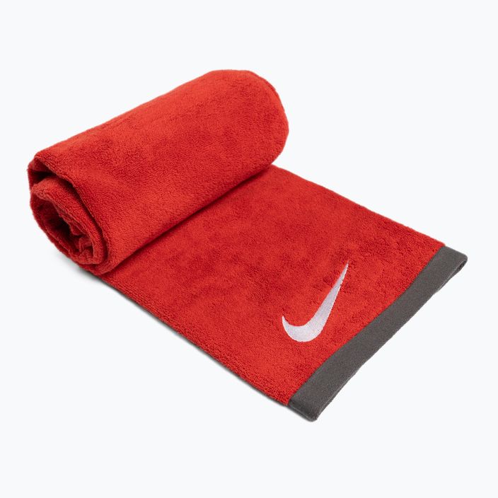 Рушник Nike Fundamental Large червоний N1001522-643 2