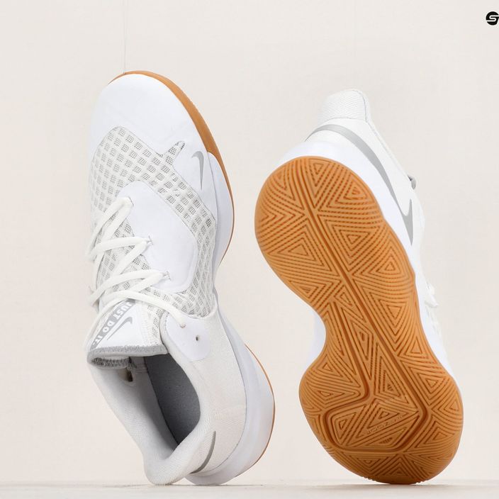Волейбольні кросівки Nike Zoom Hyperspeed Court SE білі / срібляста гума 8
