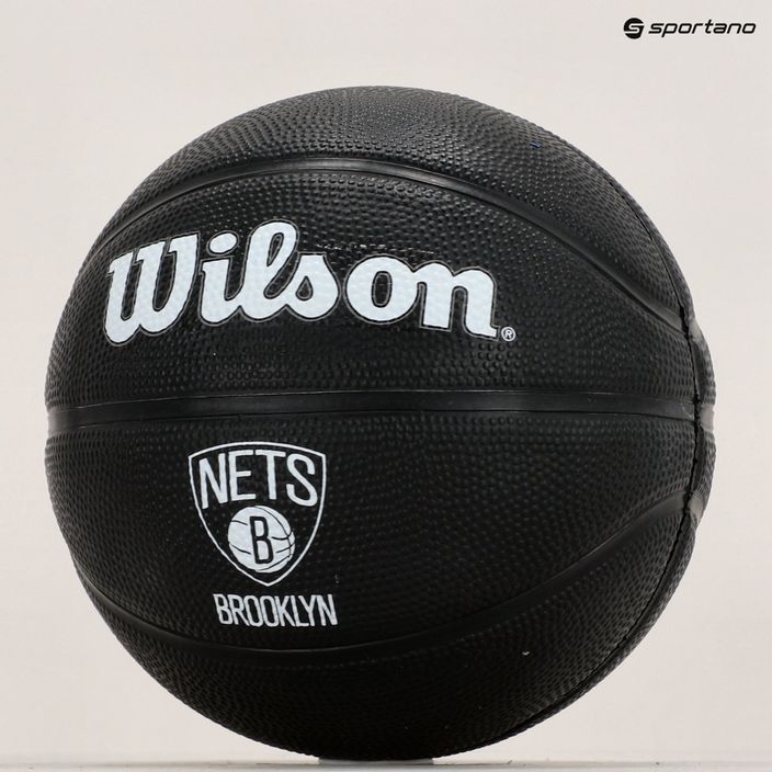 Баскетбольний м'яч Wilson NBA Team Tribute Mini Brooklyn Nets WZ4017604XB3 Розмір 3 9