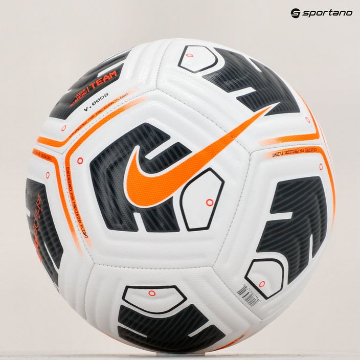 Футбольний м'яч Nike Academy Team CU8047-101 Розмір 3 6