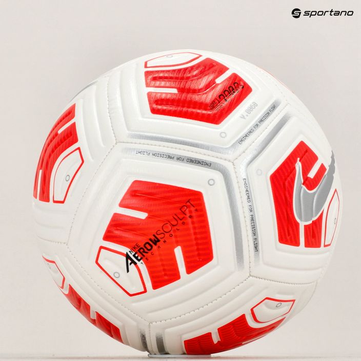 Футбольний м'яч Nike Strike Team Jr CU8062-100 Розмір 4 6