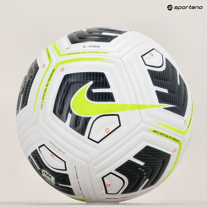 Футбольний м'яч Nike Academy Team CU8047-100 Розмір 5 6