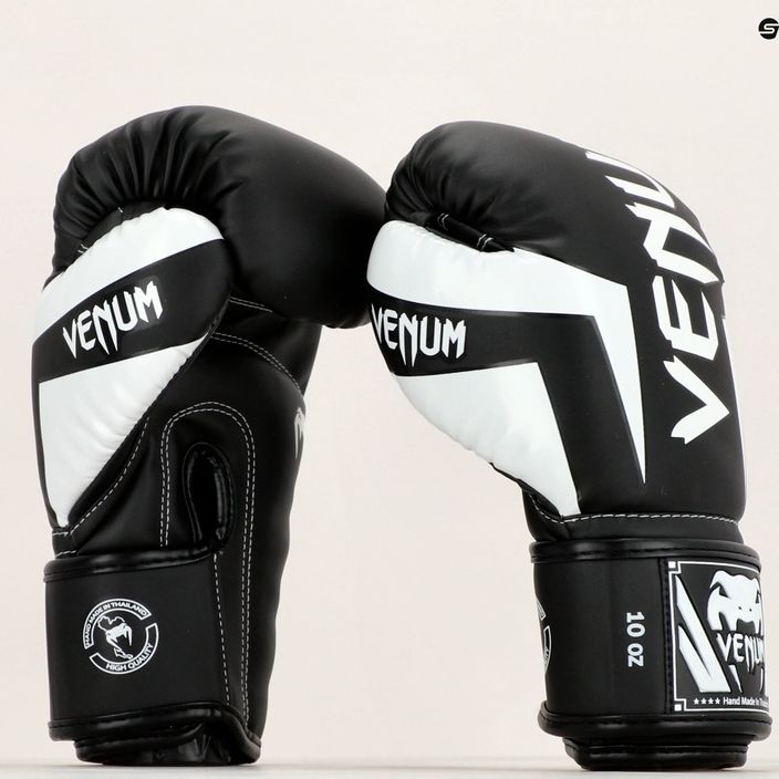 Рукавиці боксерські Venum Elite чорно-білі 0984 13
