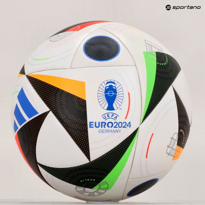 футбольні м'ячі adidas Fussballliebe Competition Euro 2024 білі/чорні/сині розмір 5 5