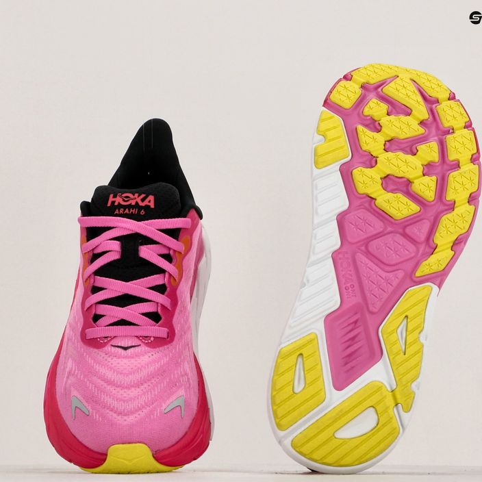Кросівки для бігу жіночі HOKA Arahi 6 strawberry/black 9