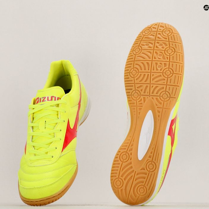 Кросівки футбольні чоловічі Mizuno Morelia Sala Elite IN safety yellow/fiery coral 2/galaxy silver 11