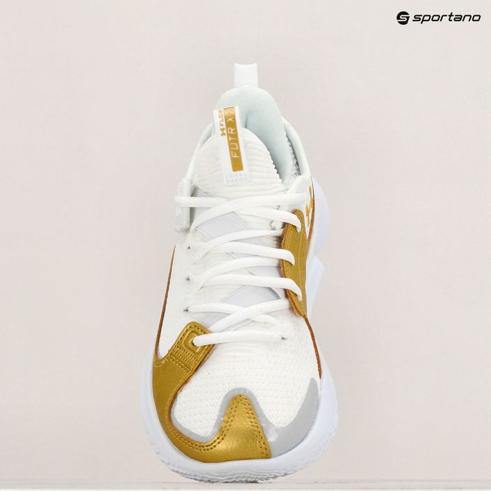 Черевики баскетбольні Under Armour Flow Futr X3 white/white/metallic gold 9