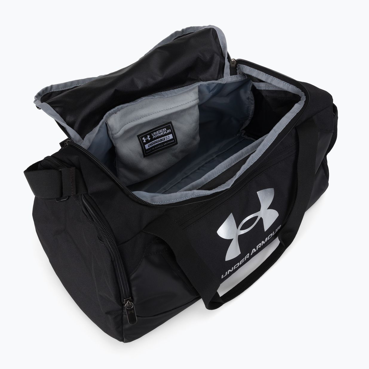 Сумка туристична Under Armour Undeniable 5.0 Duffle чорна 1369221 3