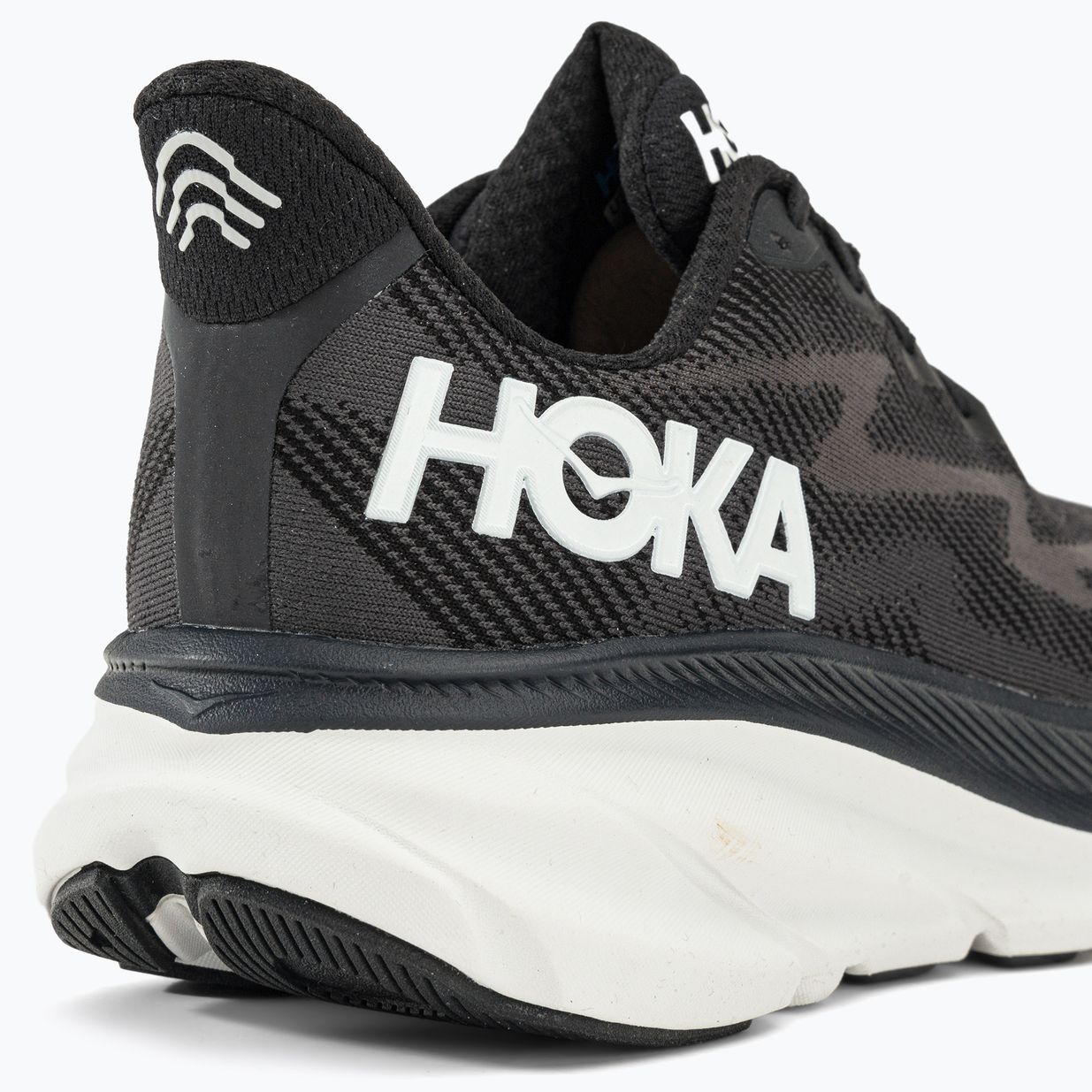 Кросівки для бігу чоловічі HOKA Clifton 9 чорні 1127895-BWHT 9