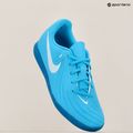 Дитячі футбольні бутси Nike Phantom GX II Club IC синя лють / білий 9