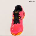 Волейбольні кросівки Mizuno Wave Lightning Z8 сяючі червоні / білі / морквяний завиток 9