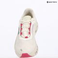 Кросівки для бігу жіночі On Cloudmonster white/lima 9