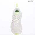 Кросівки жіночі Nike Promina white/metallic silver/barely volt 19