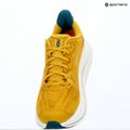 Кросівки для бігу чоловічі HOKA Clifton 10 yellow gold/tidal wave 18
