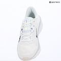 Кросівки для бігу жіночі Nike Quest 6 white/pearl pink/work blue/blue void 14