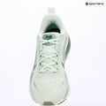 Кросівки для бігу жіночі Nike Vomero 18 barely green/steam/metallic silver 14