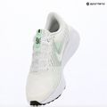 Кросівки для бігу жіночі Nike Run Defy white/cucumber calm/black/illusion green 6