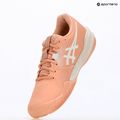 Кросівки тенісні жіночі ASICS Gel-Challenger 15 Clay W cantaloupe/white 9