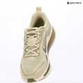 Кросівки для бігу чоловічі Nike Vomero 18 light khaki/desert khaki/metallic silver 15