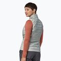 Жіноча безрукавка Patagonia Nano Puff сніговий зелений 2